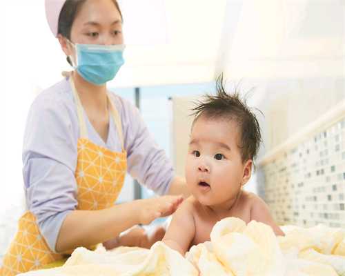 深圳助孕产子价格：婴儿手握“节育环”出生，
